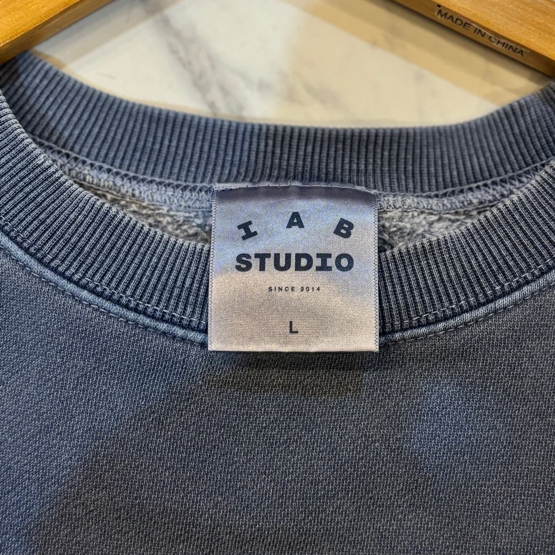 아이앱 스튜디오 로고 맨투맨 L 상품이미지4