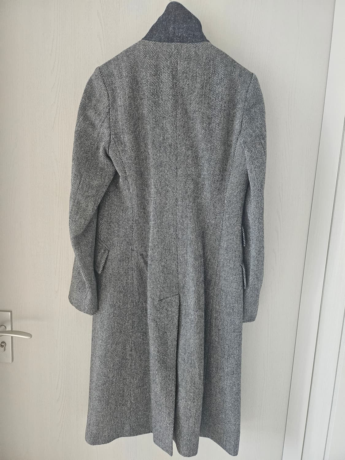 비비안웨스트우드 헤링본 롱코트 상품이미지3