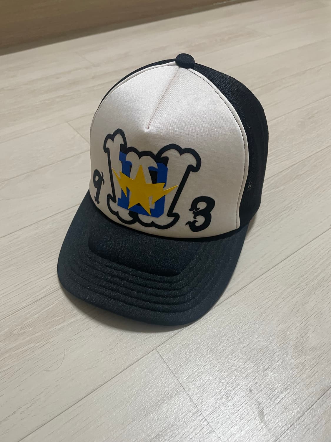 올드 베이프 메쉬캡 상품이미지1