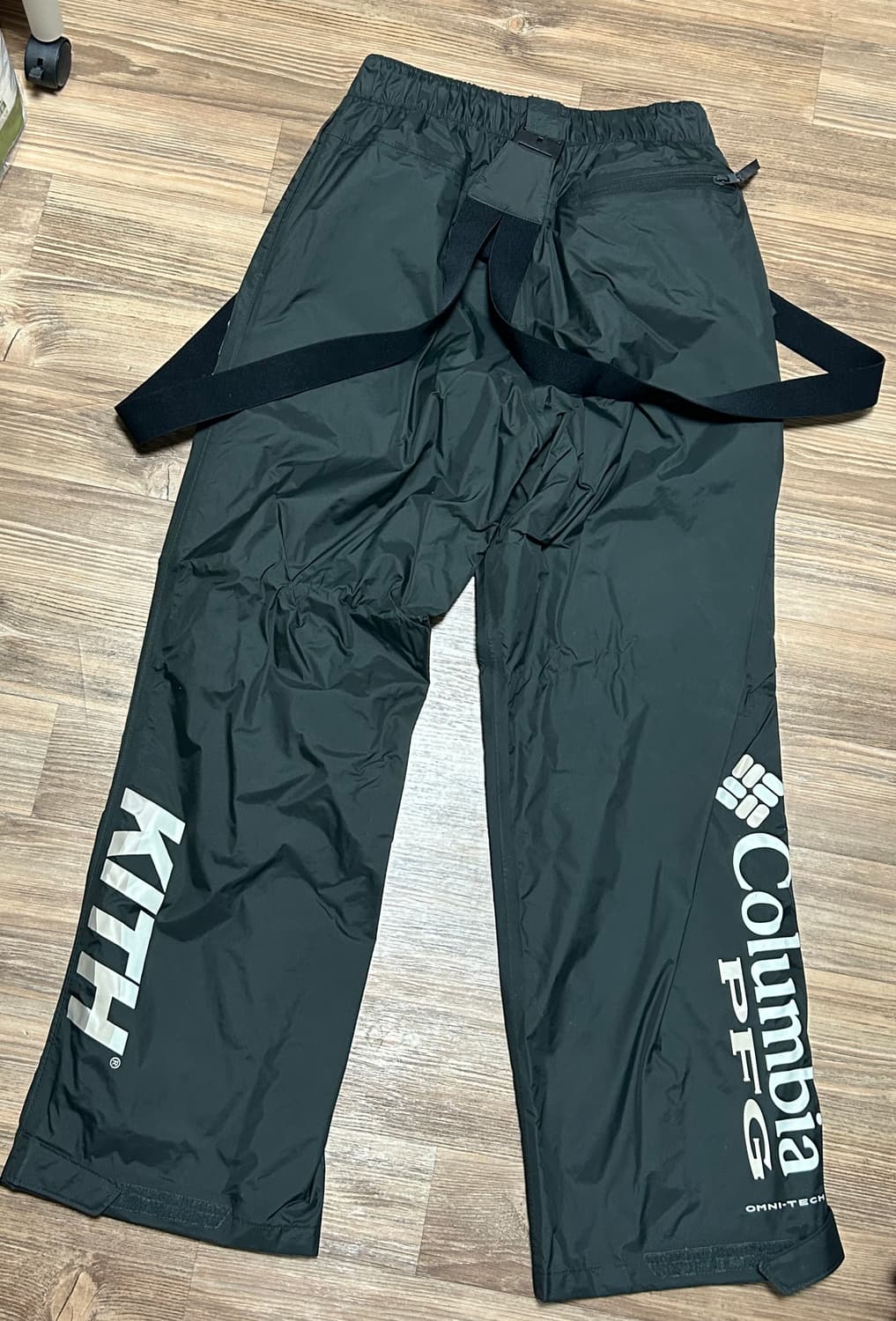 kith columbia 콜라보 팬츠 상품이미지1