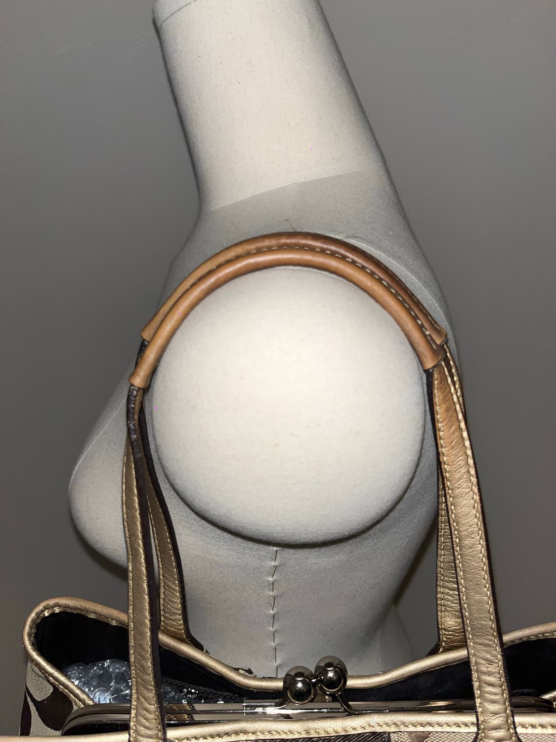 Coach Beige Square Bag 상품이미지7