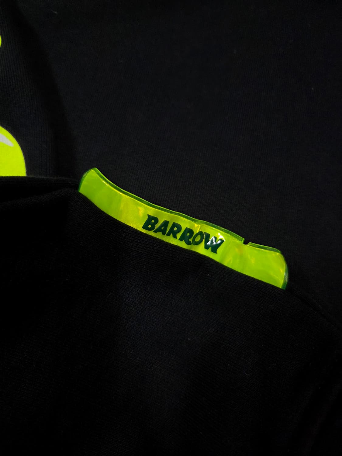 BARROW 블랙 프린트 맨투맨 티셔츠 상품이미지8