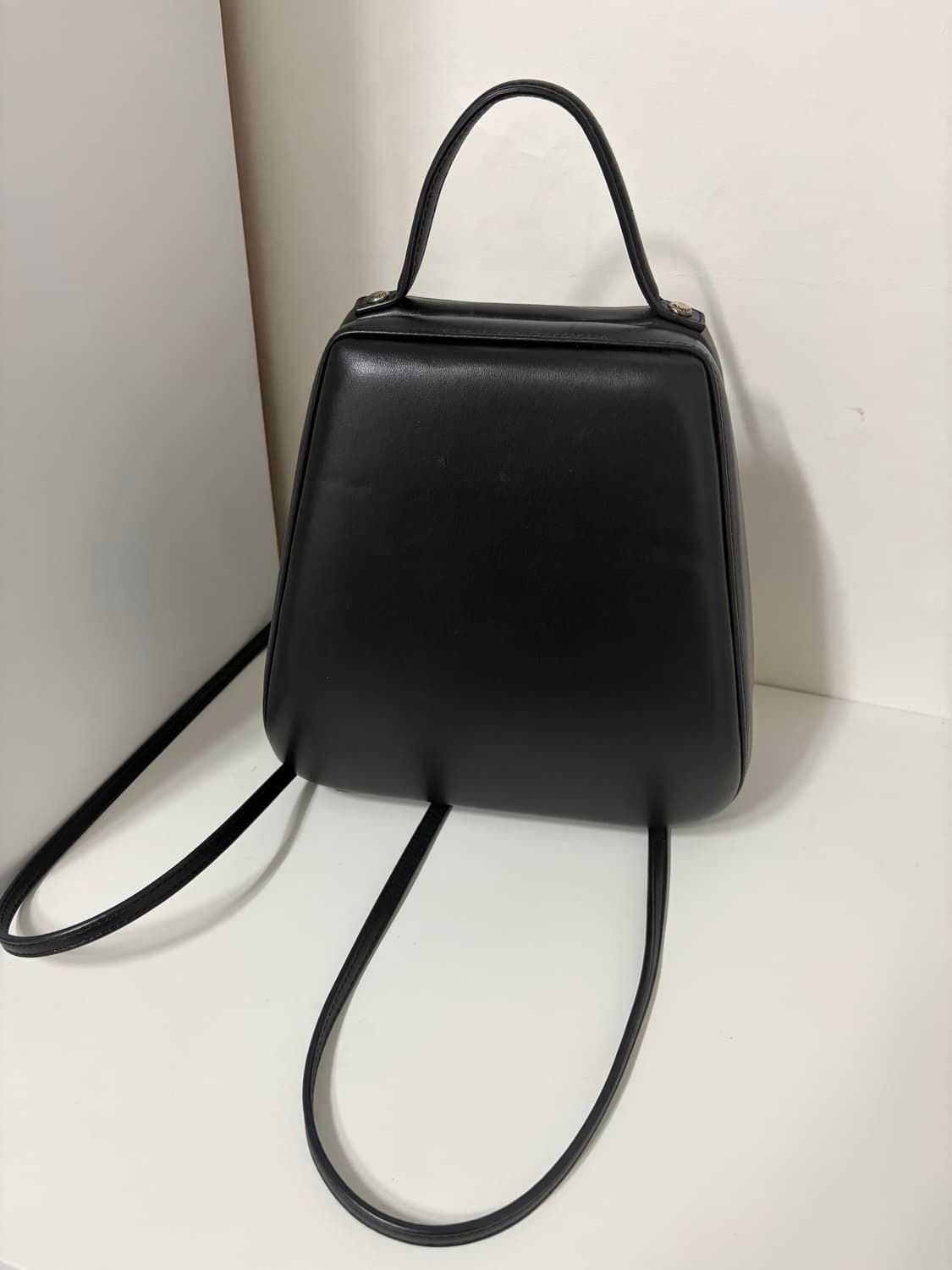 아카이브앱크 쉘틴백 상품이미지1