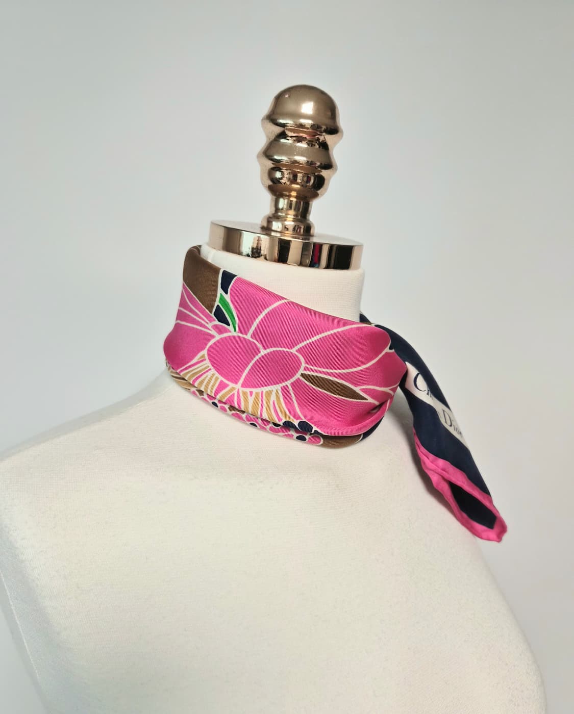 크리스챤디올 네이비 실크100 스카프 머플러 상품이미지4