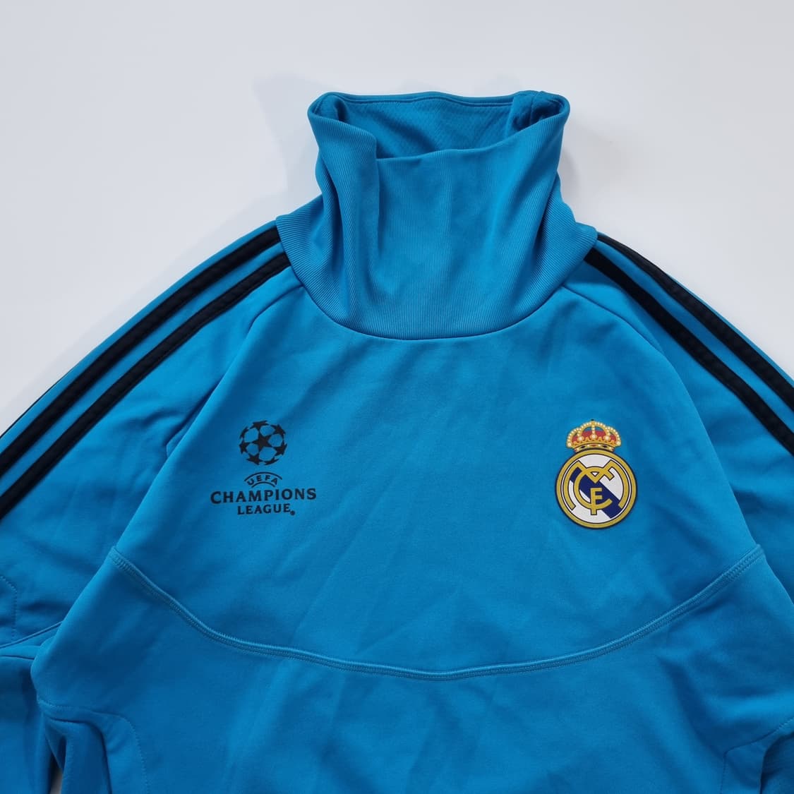 아디다스 레알마드리드 쉘탑 상품이미지5