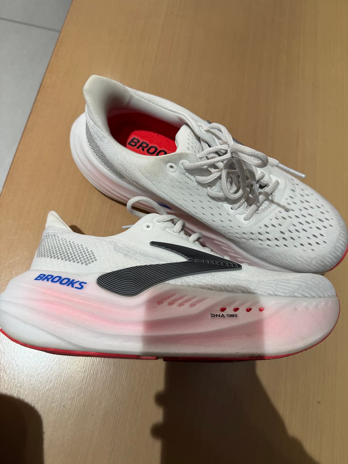 브룩스 글리세린 맥스 260 상품이미지1