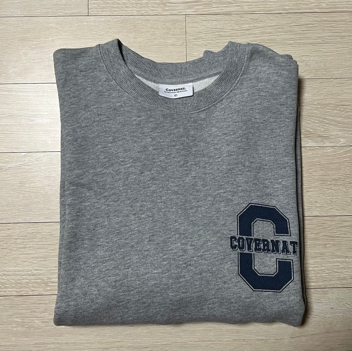 [새상품] 커버낫 스몰 컬리지 C 로고 맨투맨 L 상품이미지4