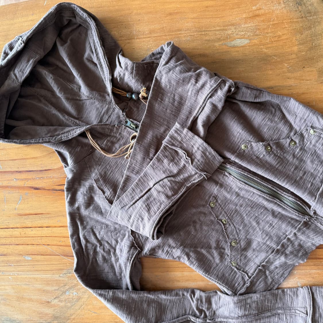 원더원더 튜티 빈티지 우드 슬라브 크롭 후드집업 y2k 상품이미지4