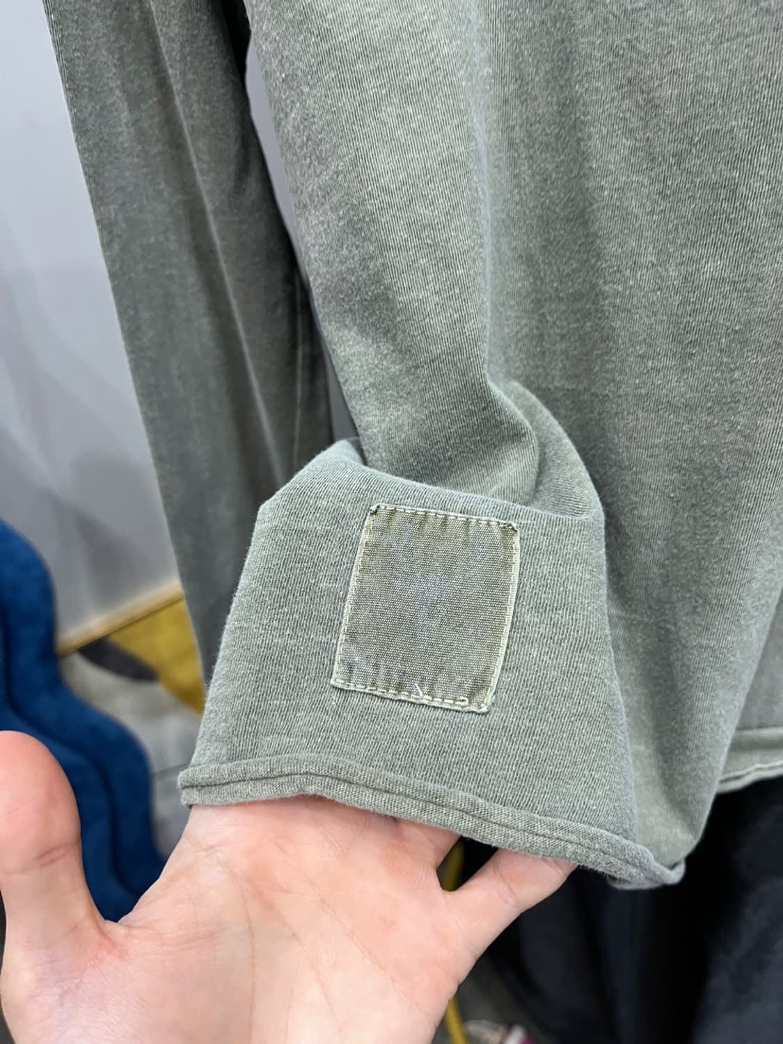 버커루 워시드 카키 롱슬리브 상품이미지3