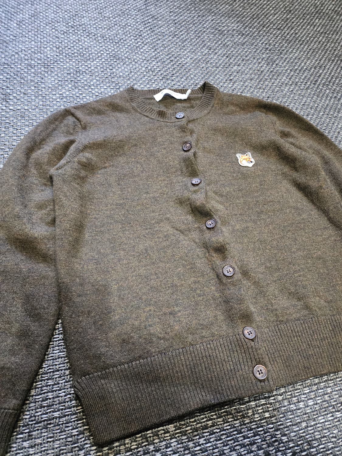 여성 메종키츠네 폭스 자수 가디건 2사이즈 상품이미지6