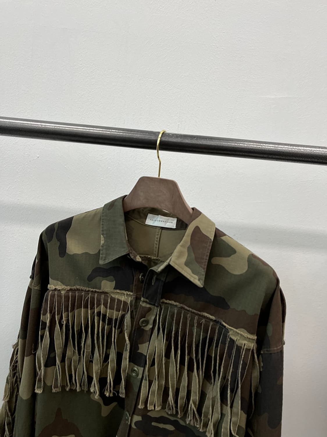 여) 페이스커넥션 카모플라쥬 프린지 야상 상품이미지3