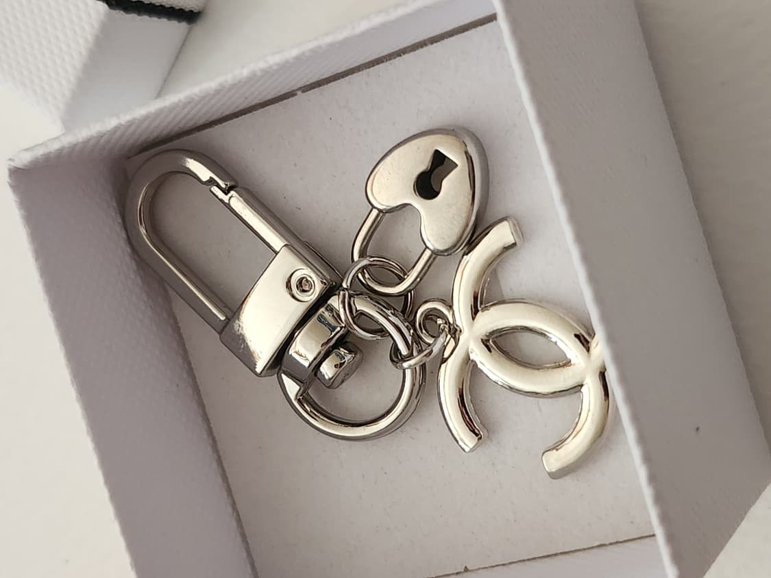  샤넬 정품 빈티지 업사이클링 키링 상품이미지1