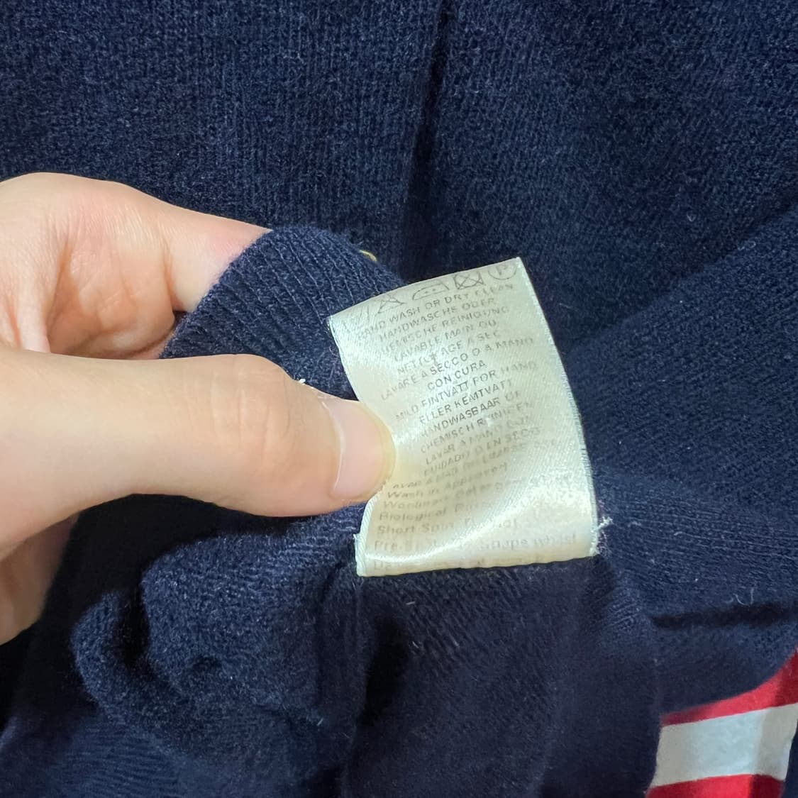 (44)버버리 골드버튼 가디건 상품이미지5