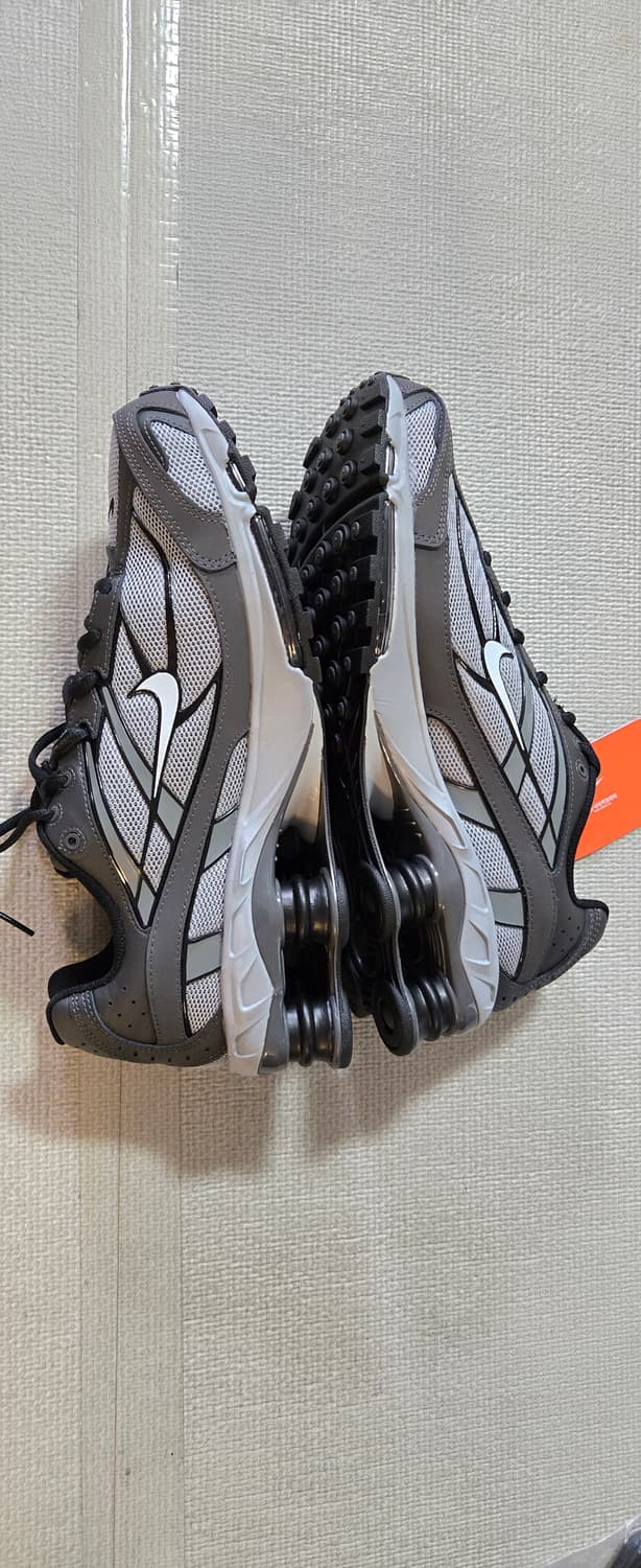 니이나이키 샥스 라이드2 290사이즈  상품이미지4