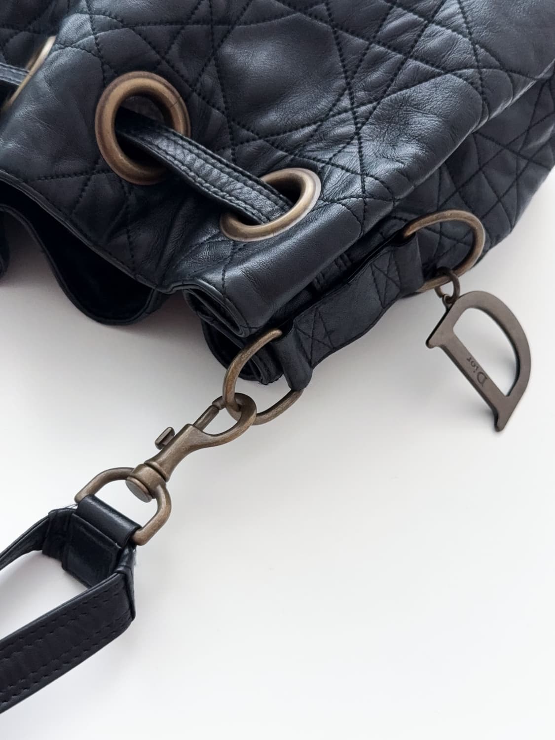 디올 까나쥬 버킷백 상품이미지4