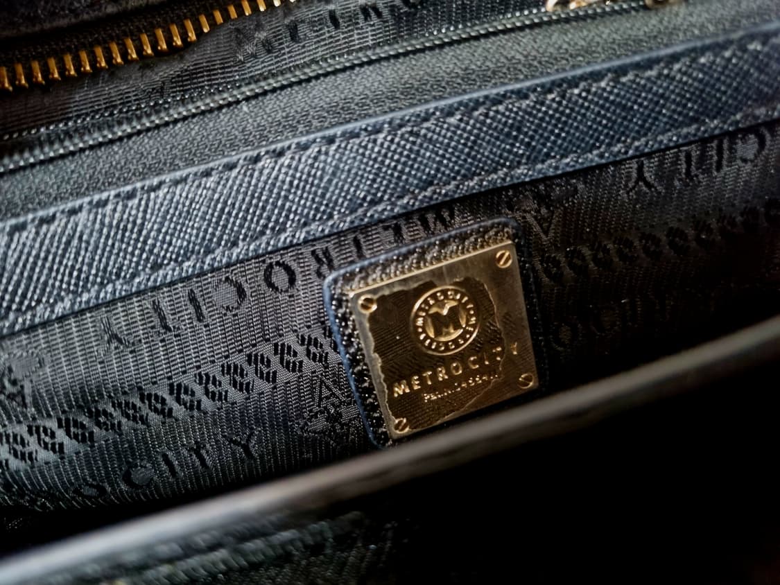 메트로시티 정품 크로스백 상품이미지6