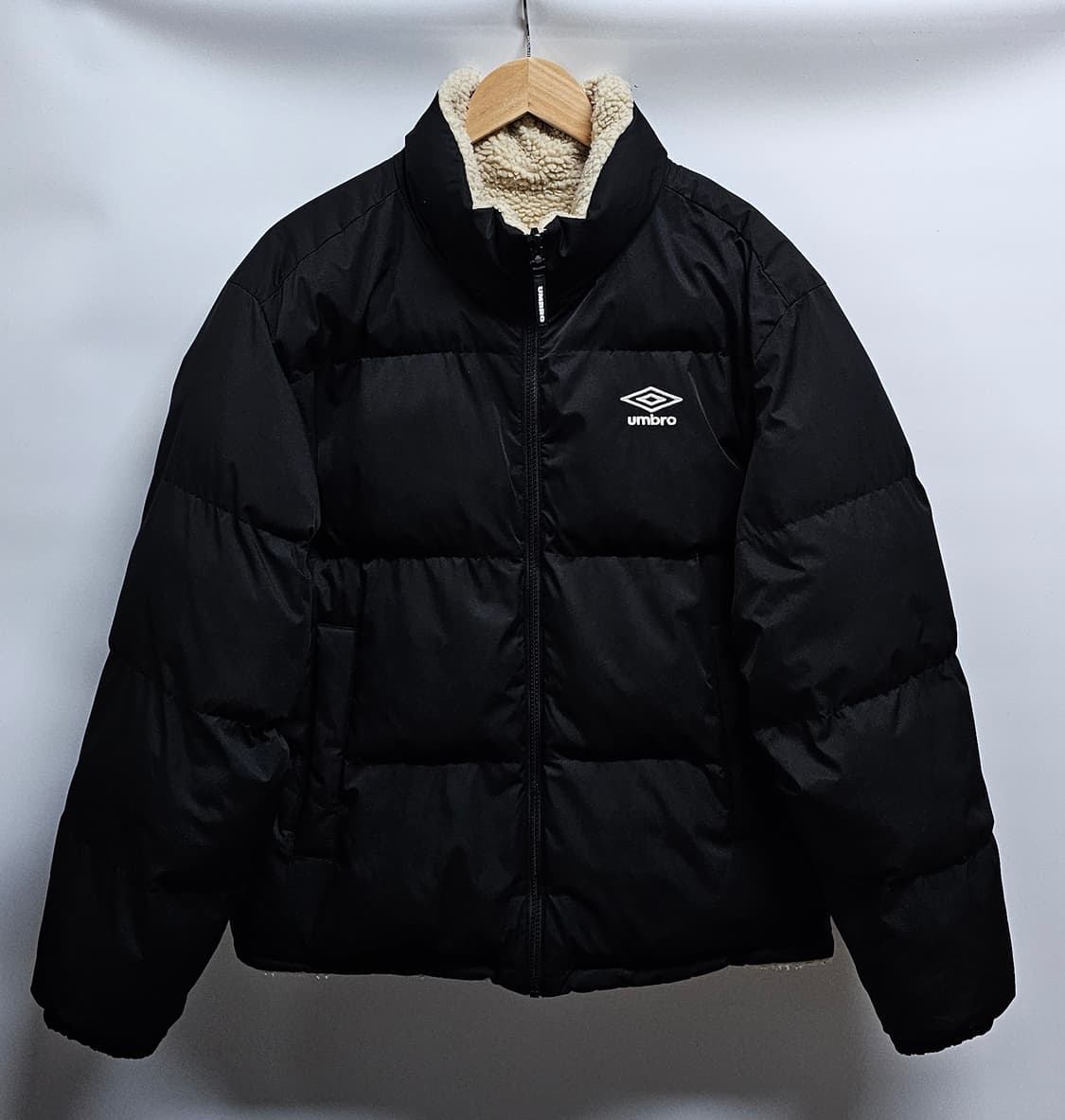 엄브로 리버시블 플리스 숏패딩 95 상품이미지1