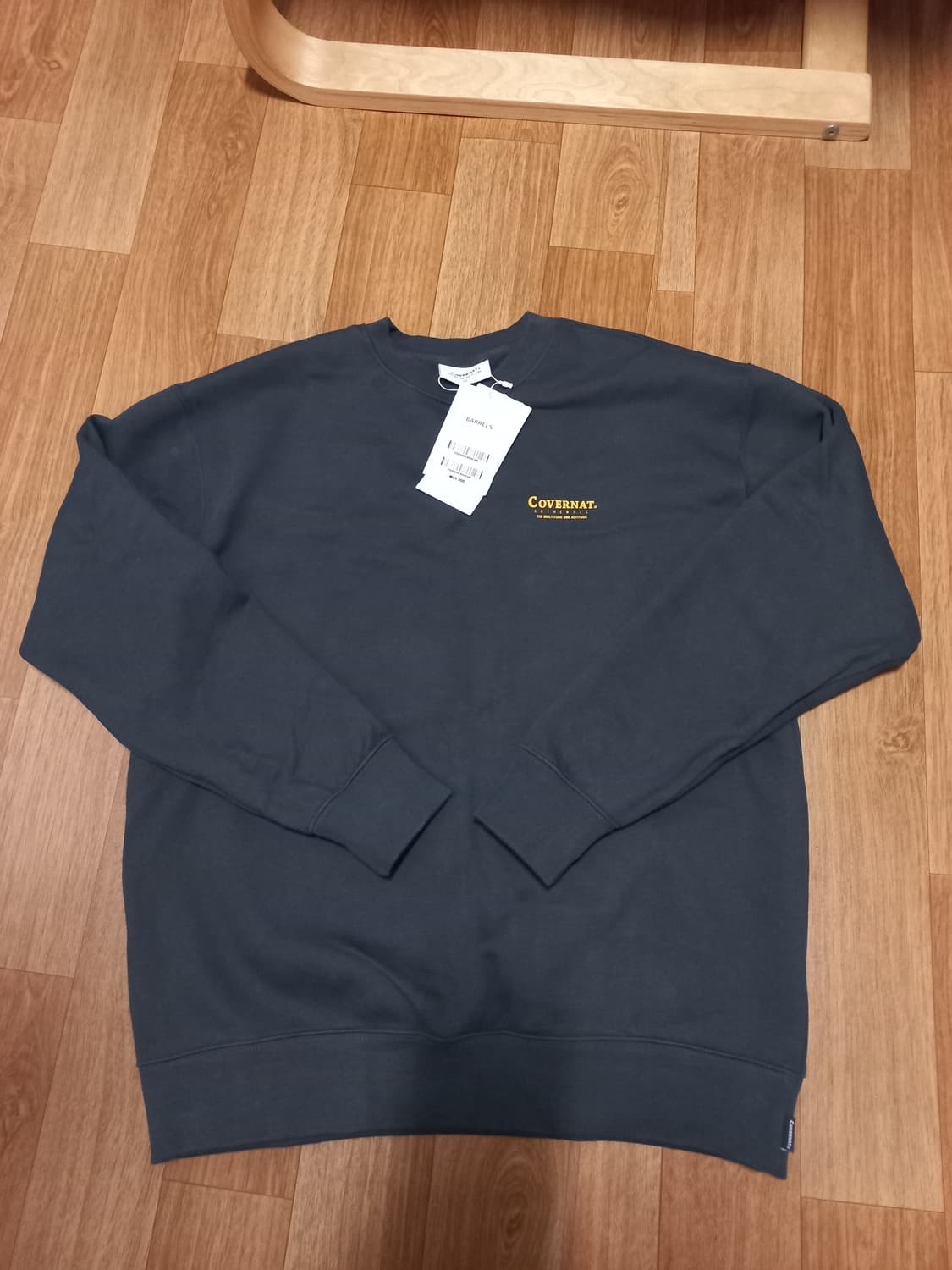 커버낫 레이아웃 로고 맨투맨 상품이미지1