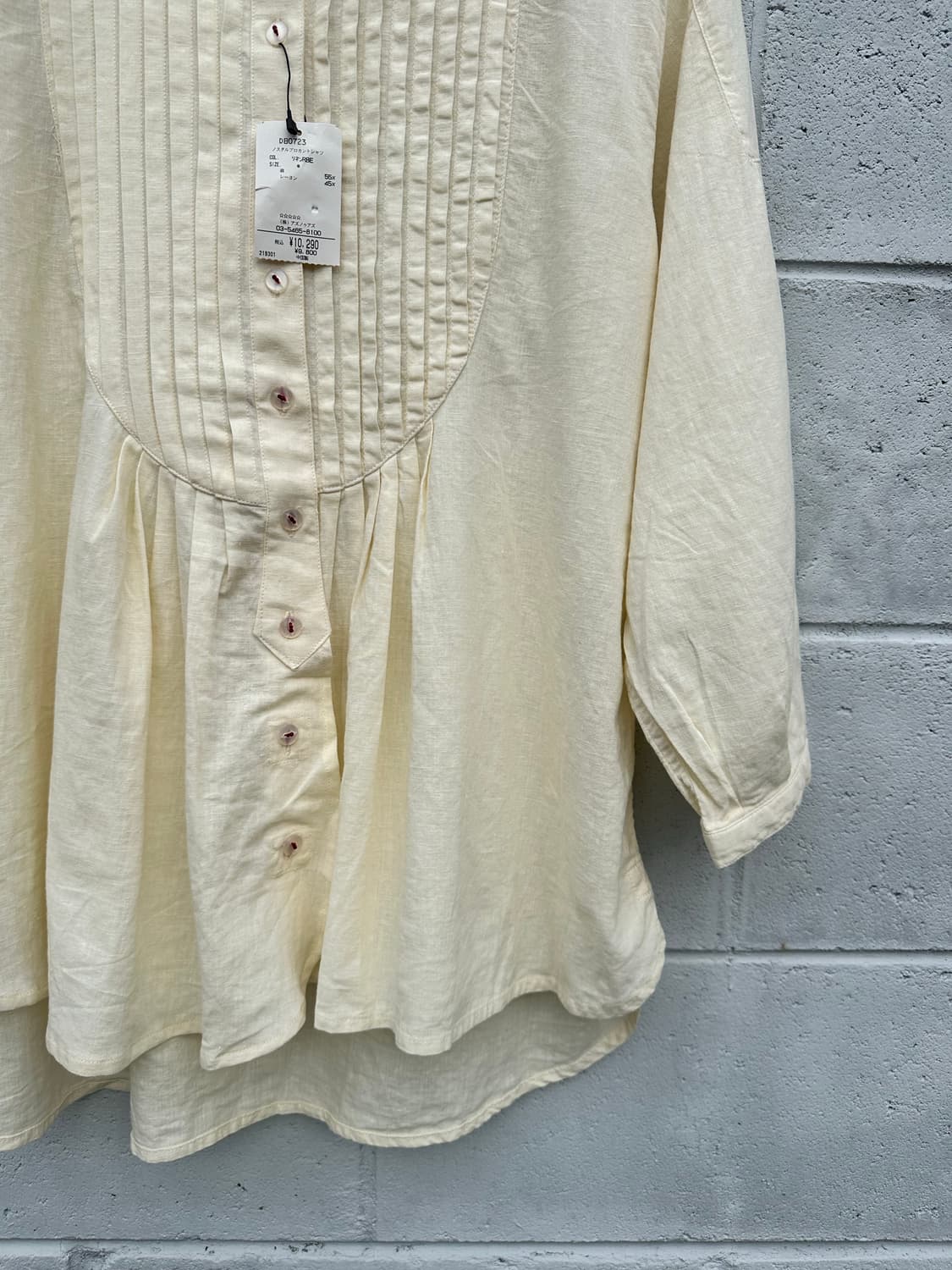 크림 린넨 핀턱 블라우스 상품이미지3