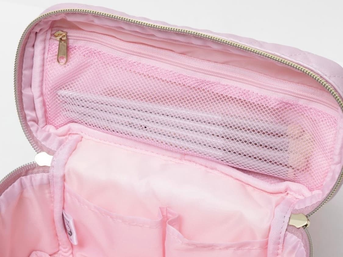 (새상품) 헬로키티 50주년 파우치 상품이미지3