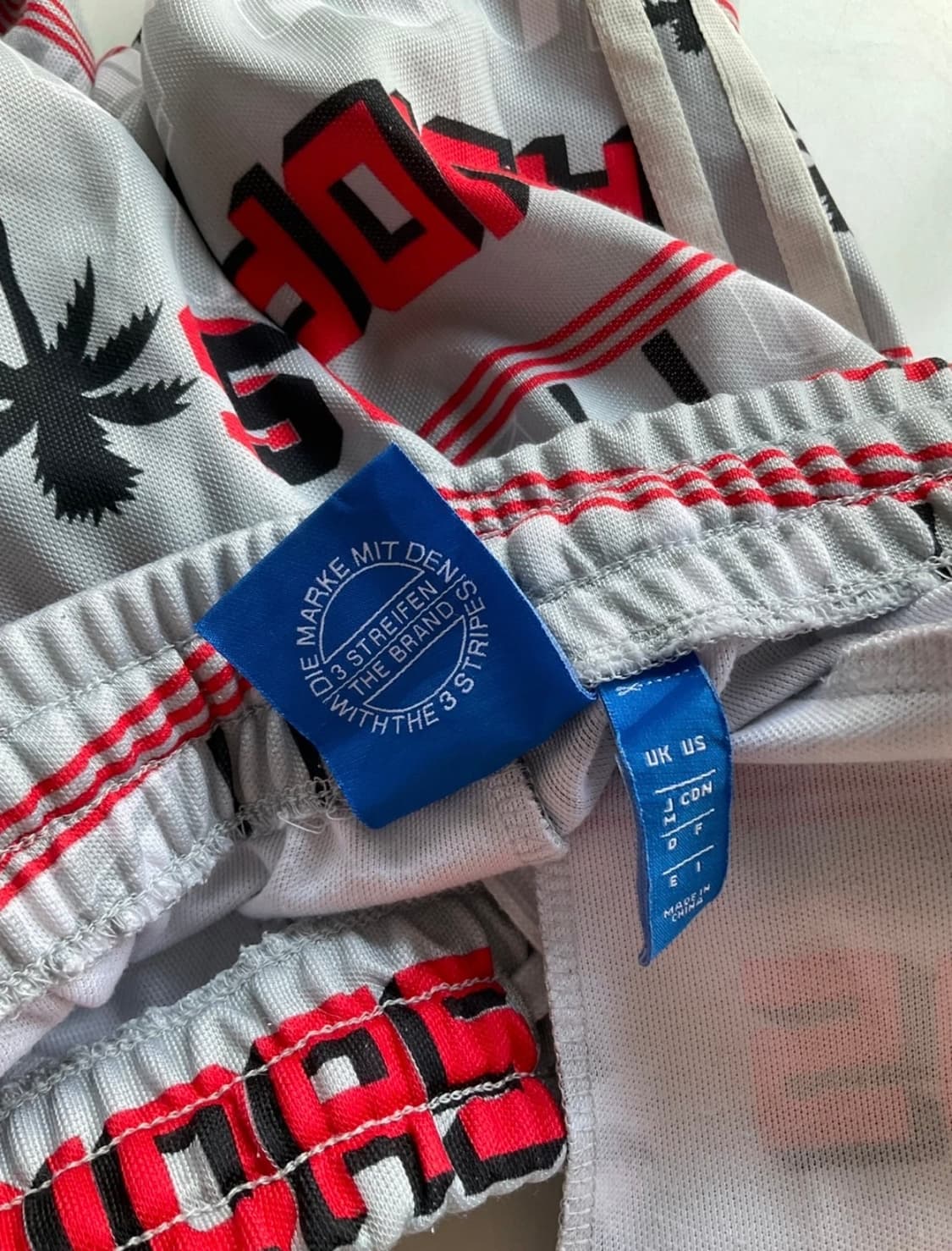 아디다스 오리지널 니고 LA 팜 파이어버드 트랙 쇼츠ADIDAS ORIG 상품이미지4