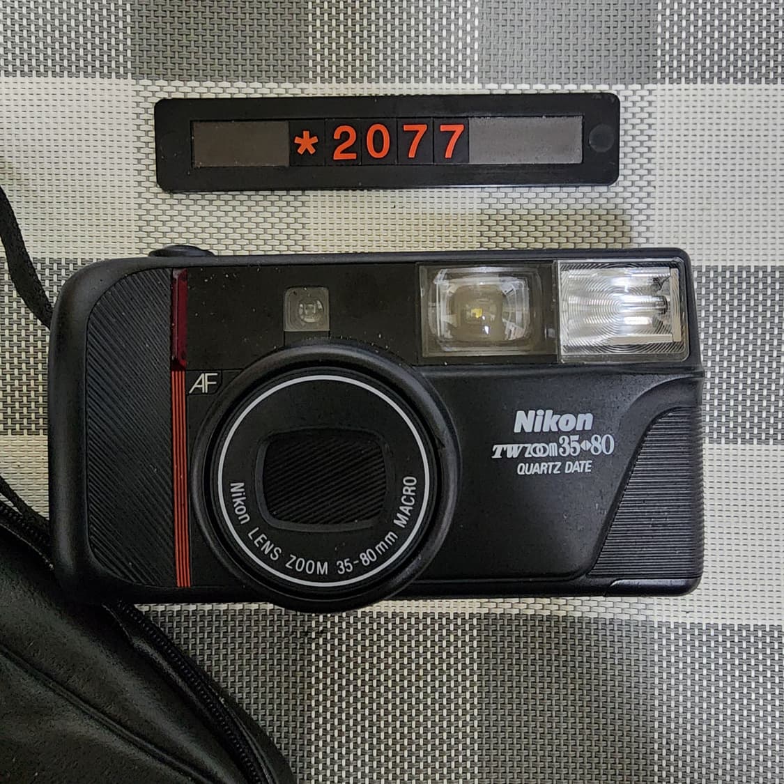 니콘 TW 줌 35-80mm 데이터백 필름카메라 파우치포함 상품이미지1