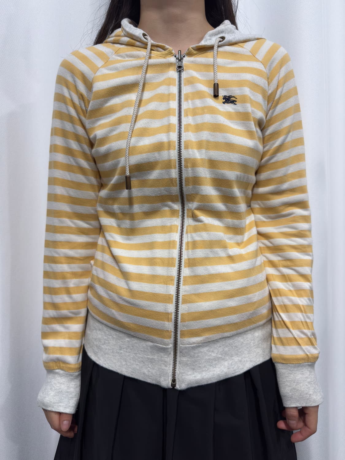 burberry blue label reverseible hood zip 상품이미지2