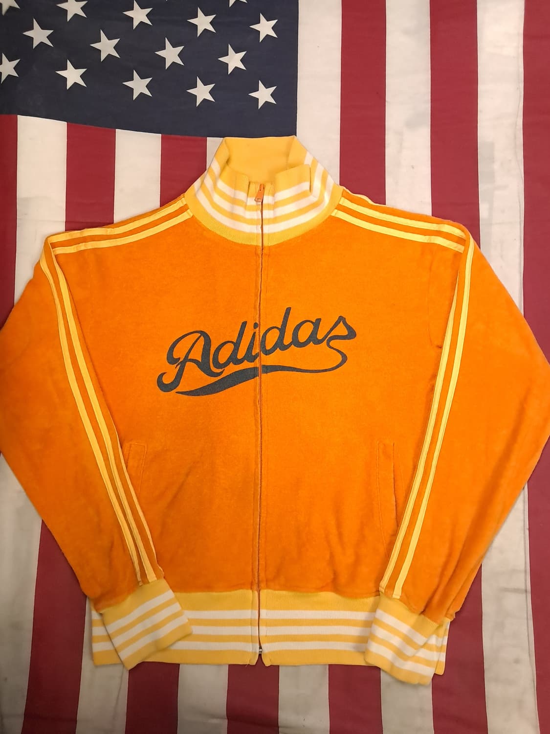 특A 오리지날 일본판 아디다스 오렌지 벨뱃 트렉탑져지  상품이미지1