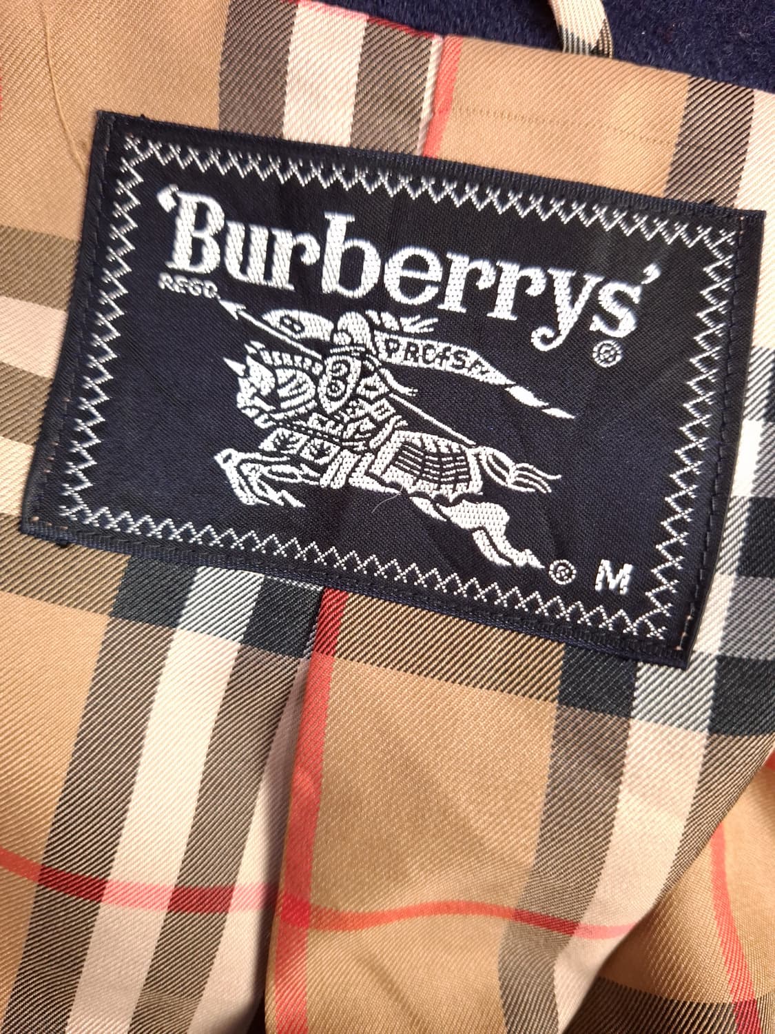 새제품급 오리지날 일본판 버버리 울,캐시미어 혼방 로브 코트 상품이미지5