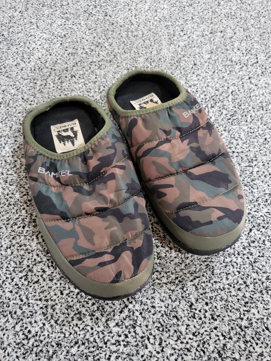 밤켈(BAMKEL) 패딩 슬리퍼 상품이미지1