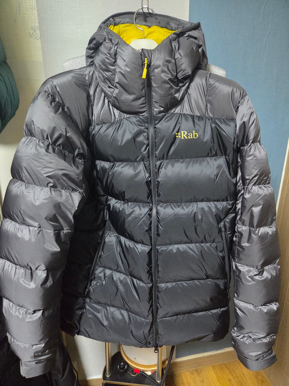 랩 뉴트리노프로 블랙그라파이트 L 상품이미지1