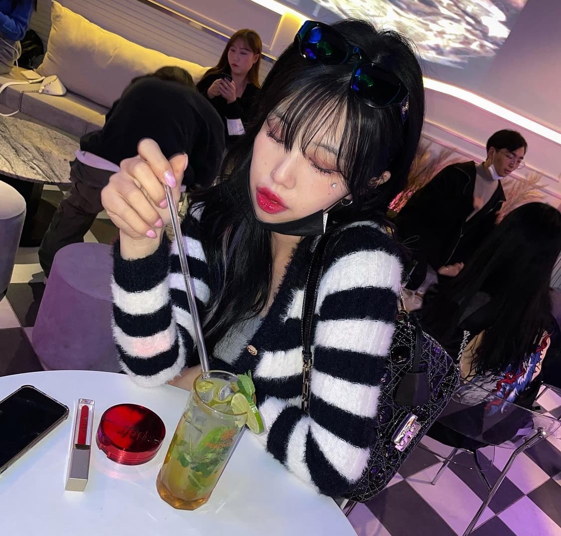 디올 뉴락 까나쥬 페이던트 숄더백 상품이미지2