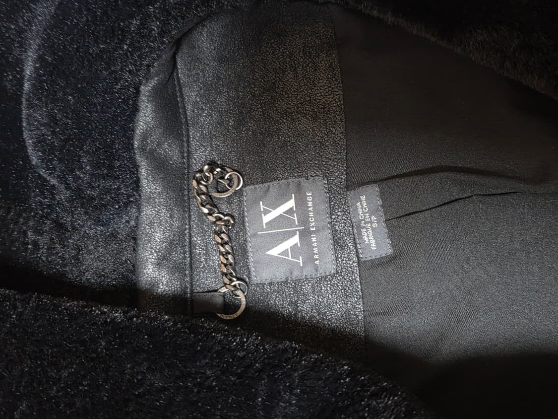 아르마니 익스체인지 하이넥 퍼 코튼레더 집업 자켓 상품이미지2