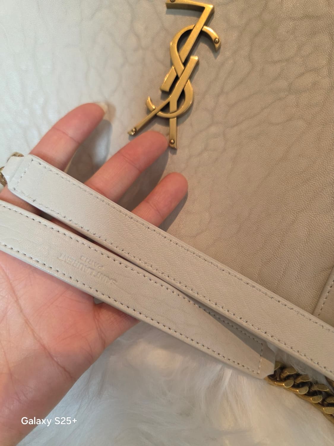 생로랑 아이보리 니키체인 숄더백 상품이미지7