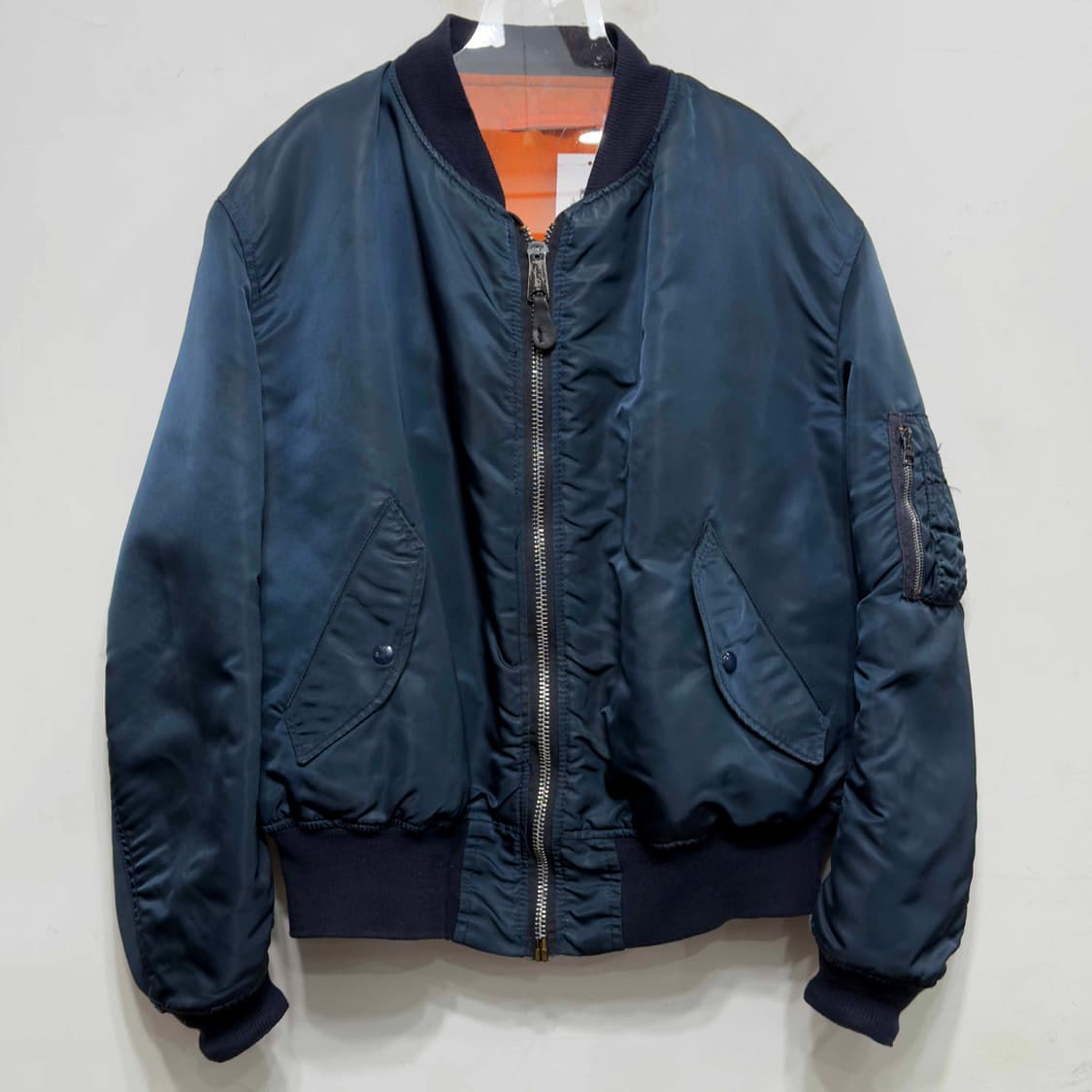 90s 알파인더스트리 민수용 MA-1 항공점퍼 USA 상품이미지1