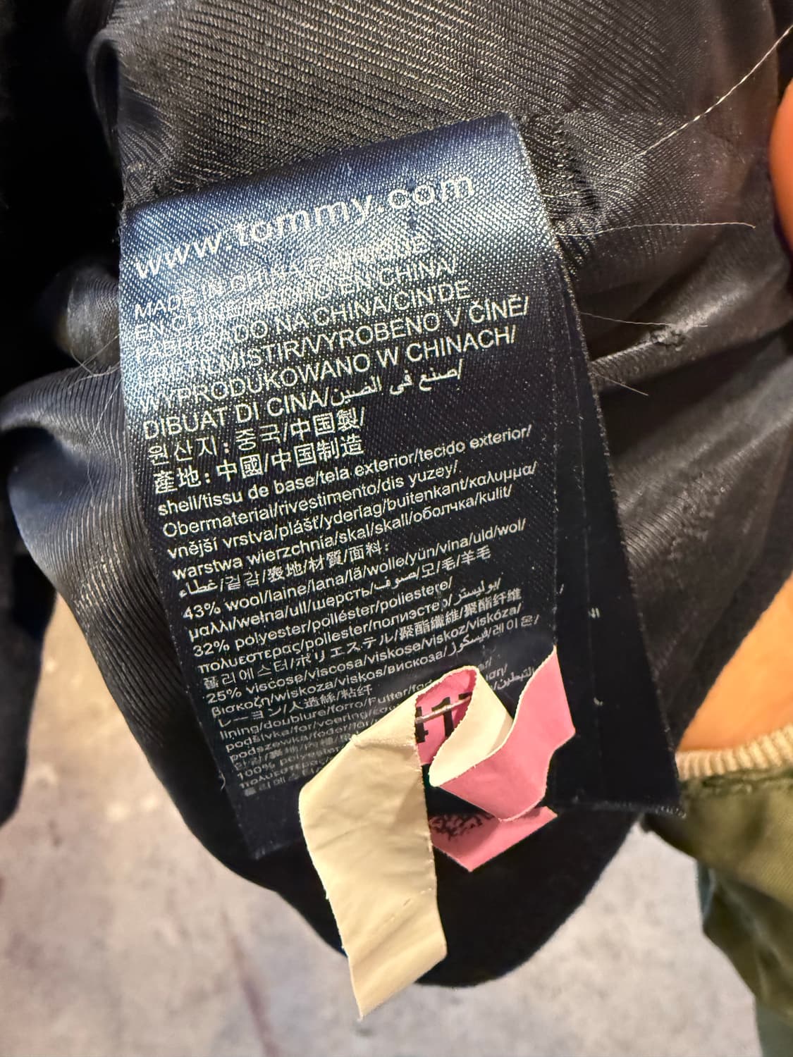 타미힐피거 블랙 코트 상품이미지3