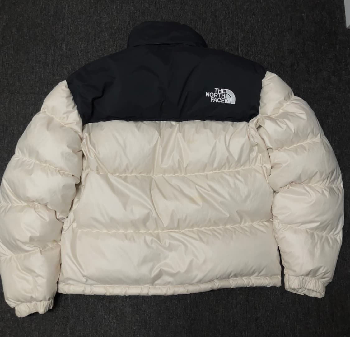 노스페이스 화이트 라벨 노벨티 눕시 다운 자켓 크림 상품이미지7