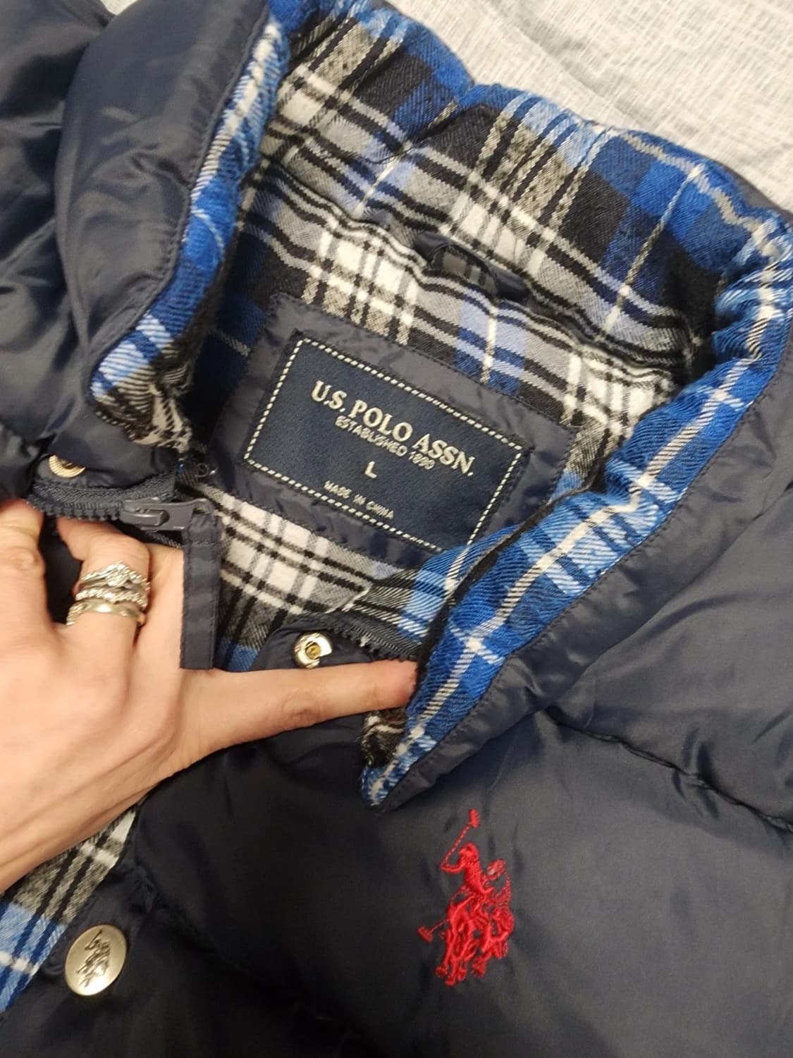 U.S.폴로 에센 로렌 리버시블 다운 패딩 조끼 상품이미지3