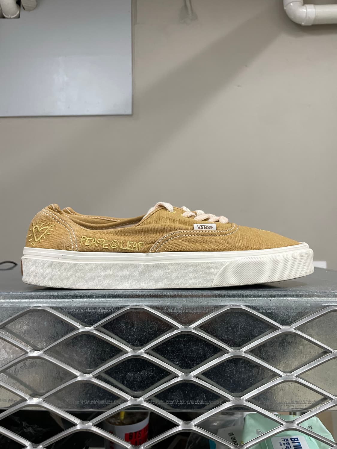 반스 어센틱 에코 띠어리 머스타드 골드 us9 (gr-4588) 상품이미지4