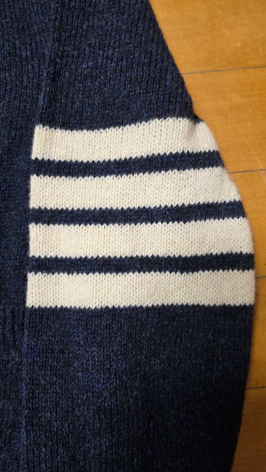 [미착용,3]톰브라운 셰틀랜드 가디건 네이비 상품이미지2