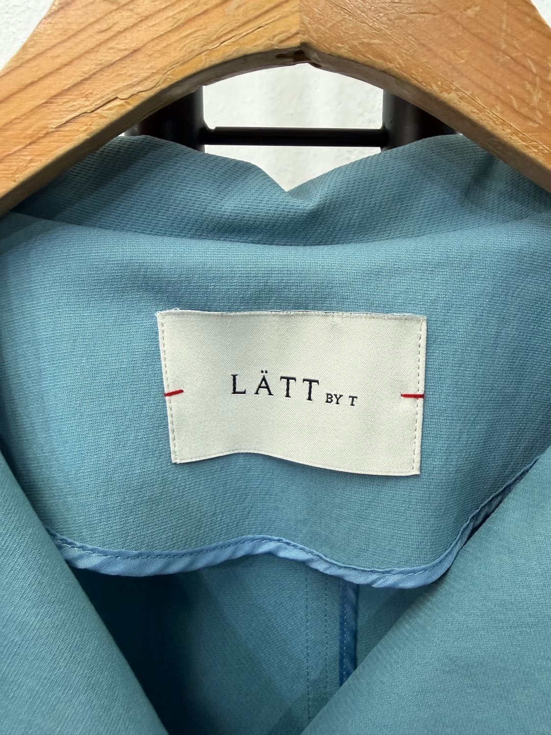 정품) LATT BY T 래트바이티 한섬 블루 트렌치 코트 82 상품이미지7