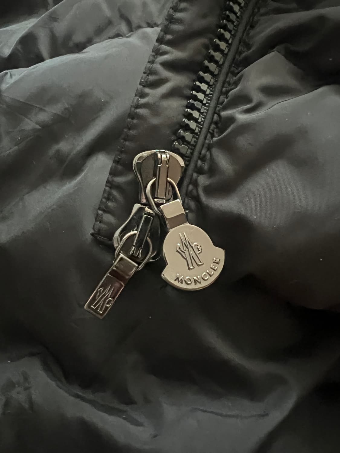 (정품) 몽클레어 패딩 샤르팔 블랙 색상 키즈 14A 상품이미지7