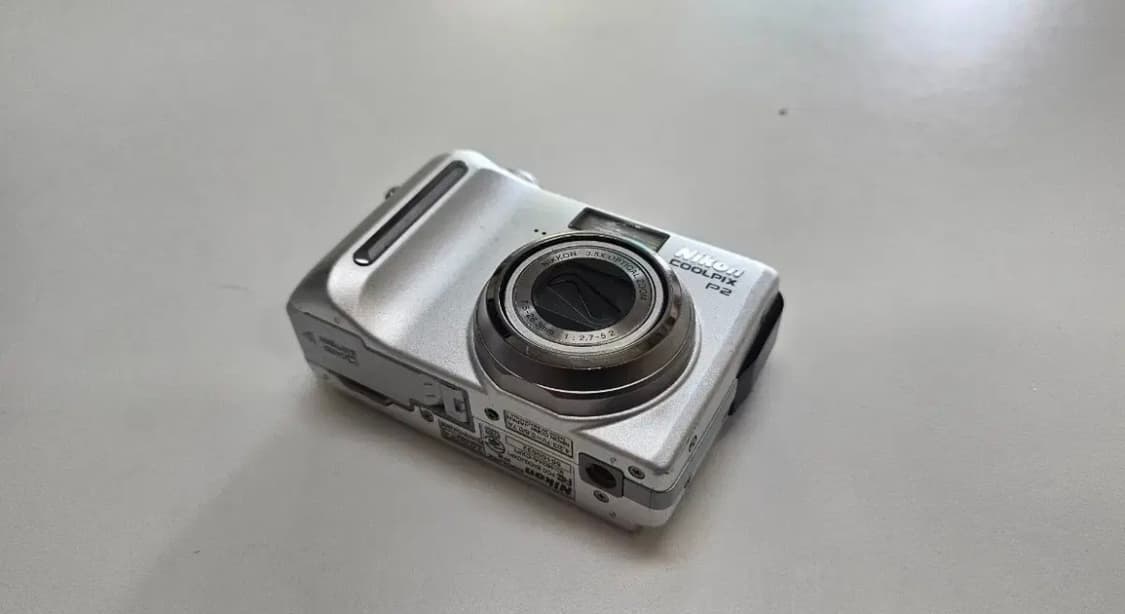 Nikon Coolpix P2 | 니콘 쿨픽스 P2 상품이미지1