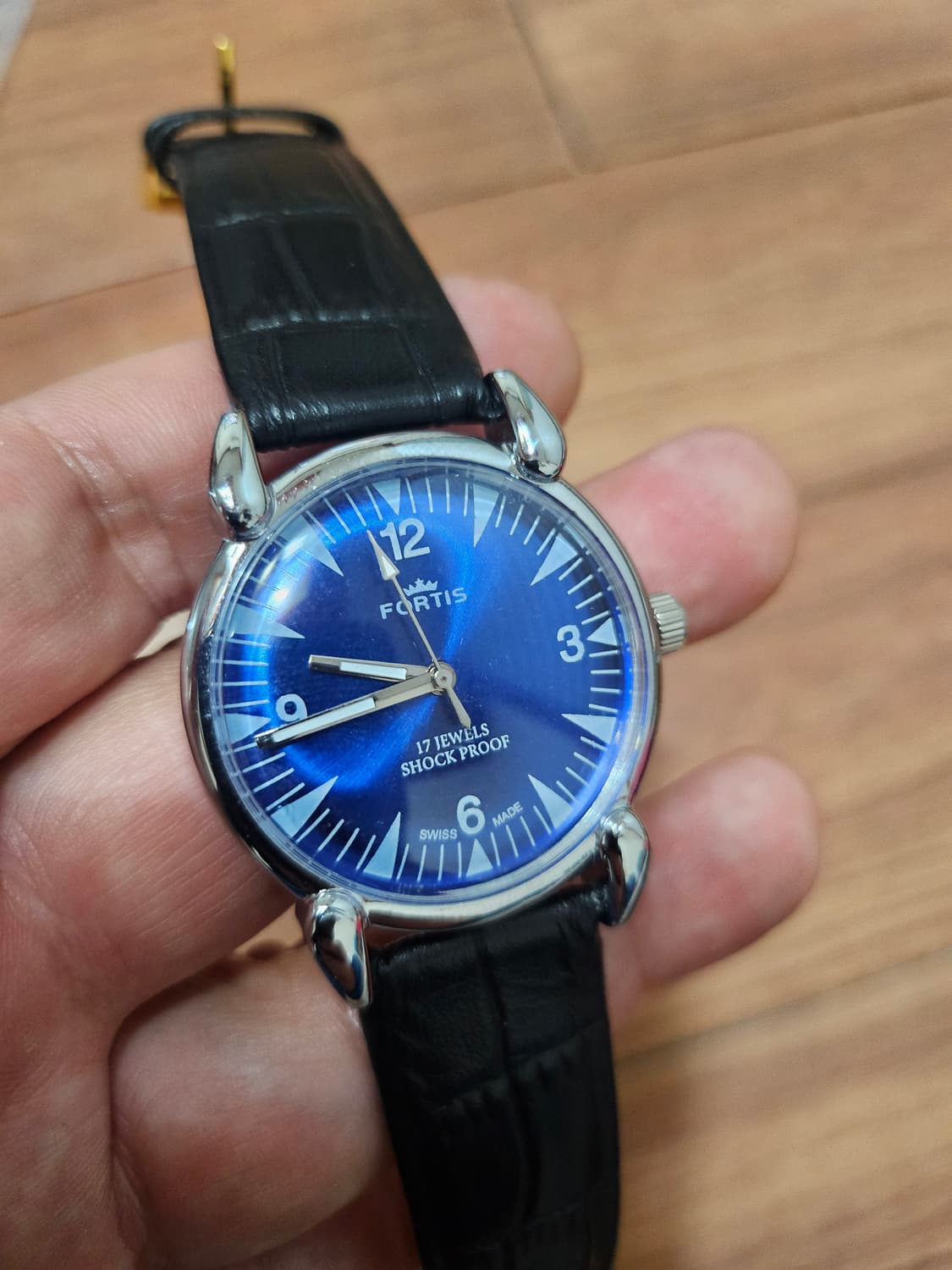 포티스 빈티지 시계 상품이미지3