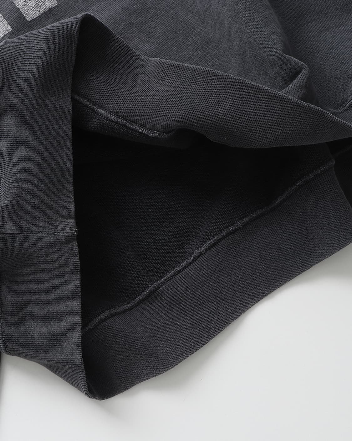 REMI RELIEF Sweatshirt 상품이미지5