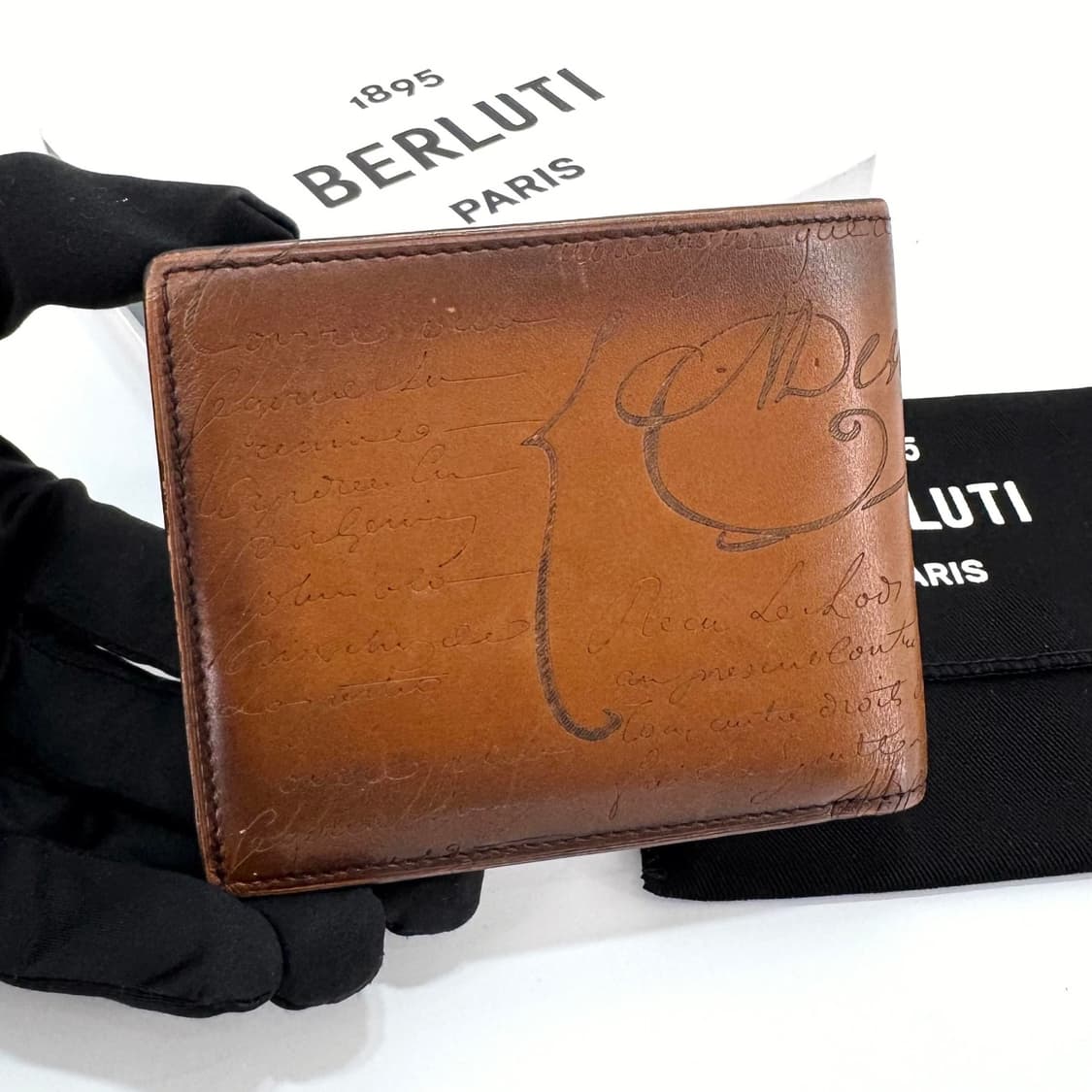 벨루티 스크리토 레더 남성 반지갑  상품이미지5