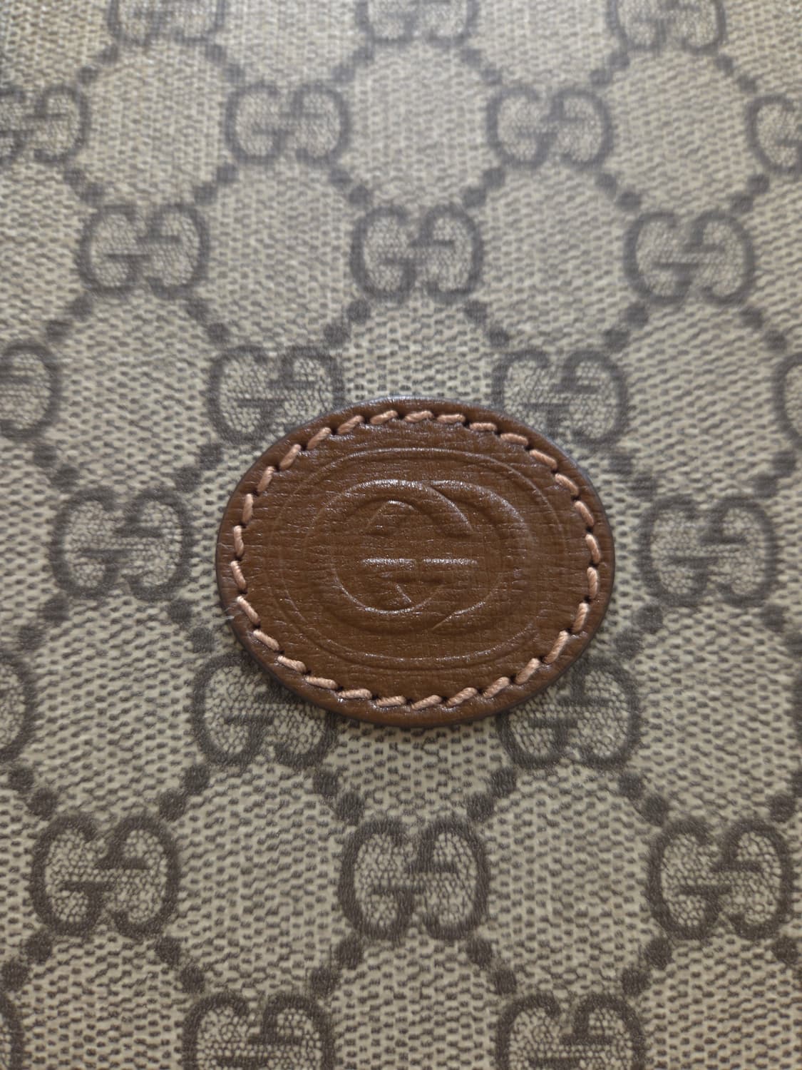 구찌 인터로킹 에보니 토트 숄더백 스몰 상품이미지2