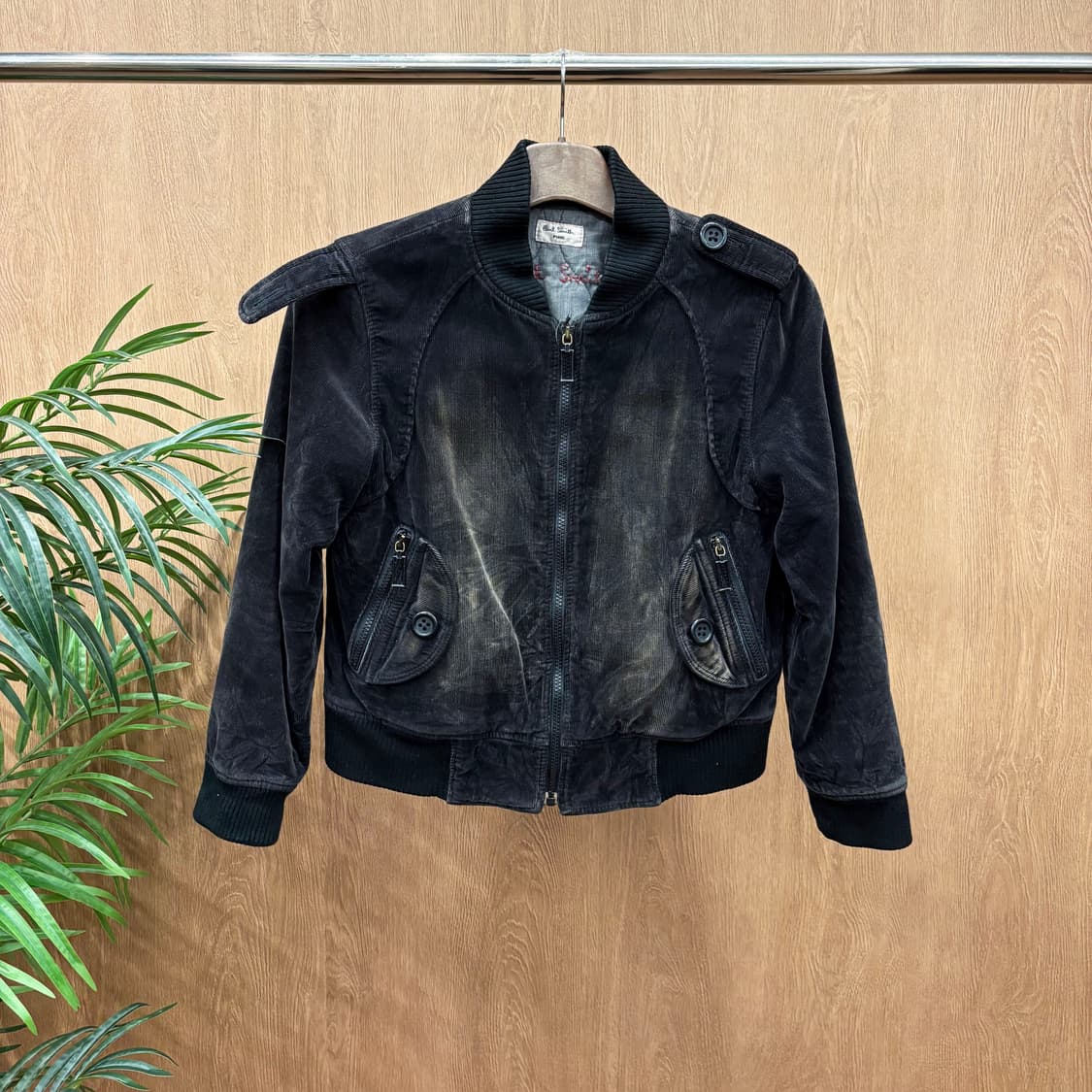 폴스미스 핑크 크롭 집업 자켓 빈티지 워싱 코듀로이 포켓 디테일 흑청 상품이미지1