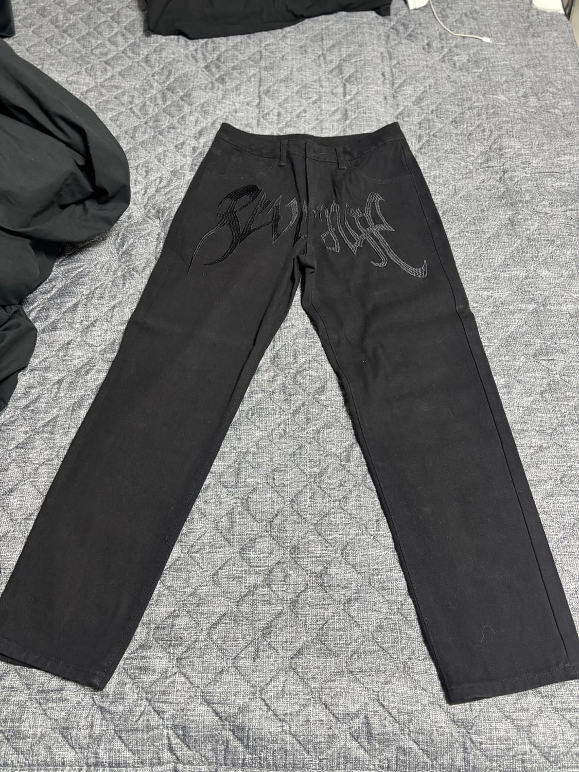 블랙 자수 팬츠 상품이미지2