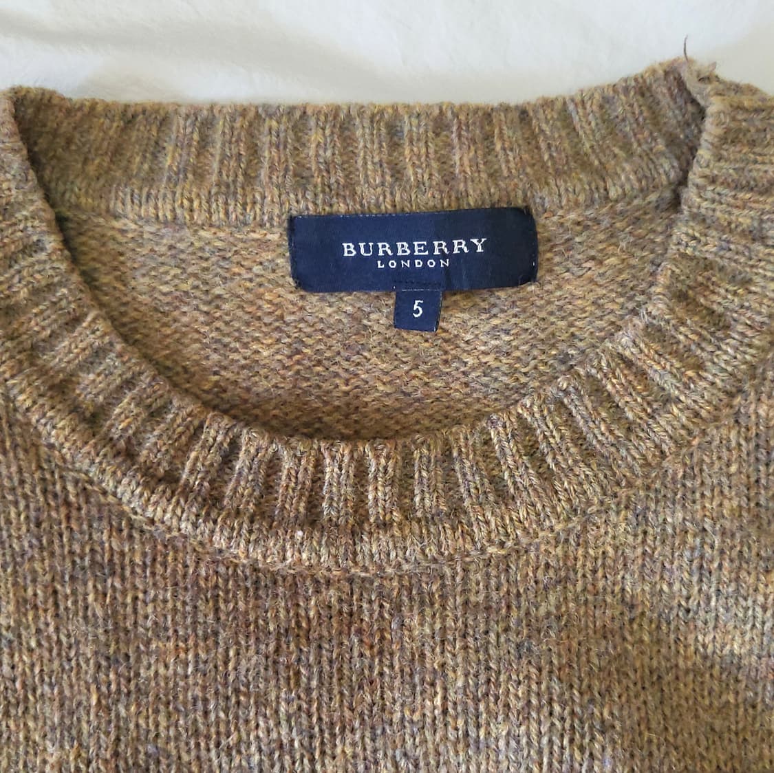 빈티지 버버리 카키브라운 보카시 울 니트 상품이미지4